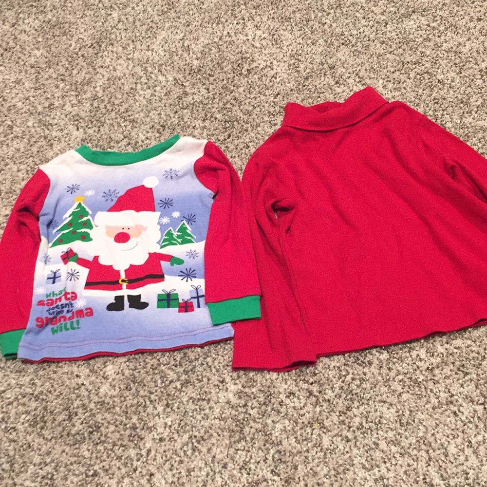 Set of two long sleeve shirts.